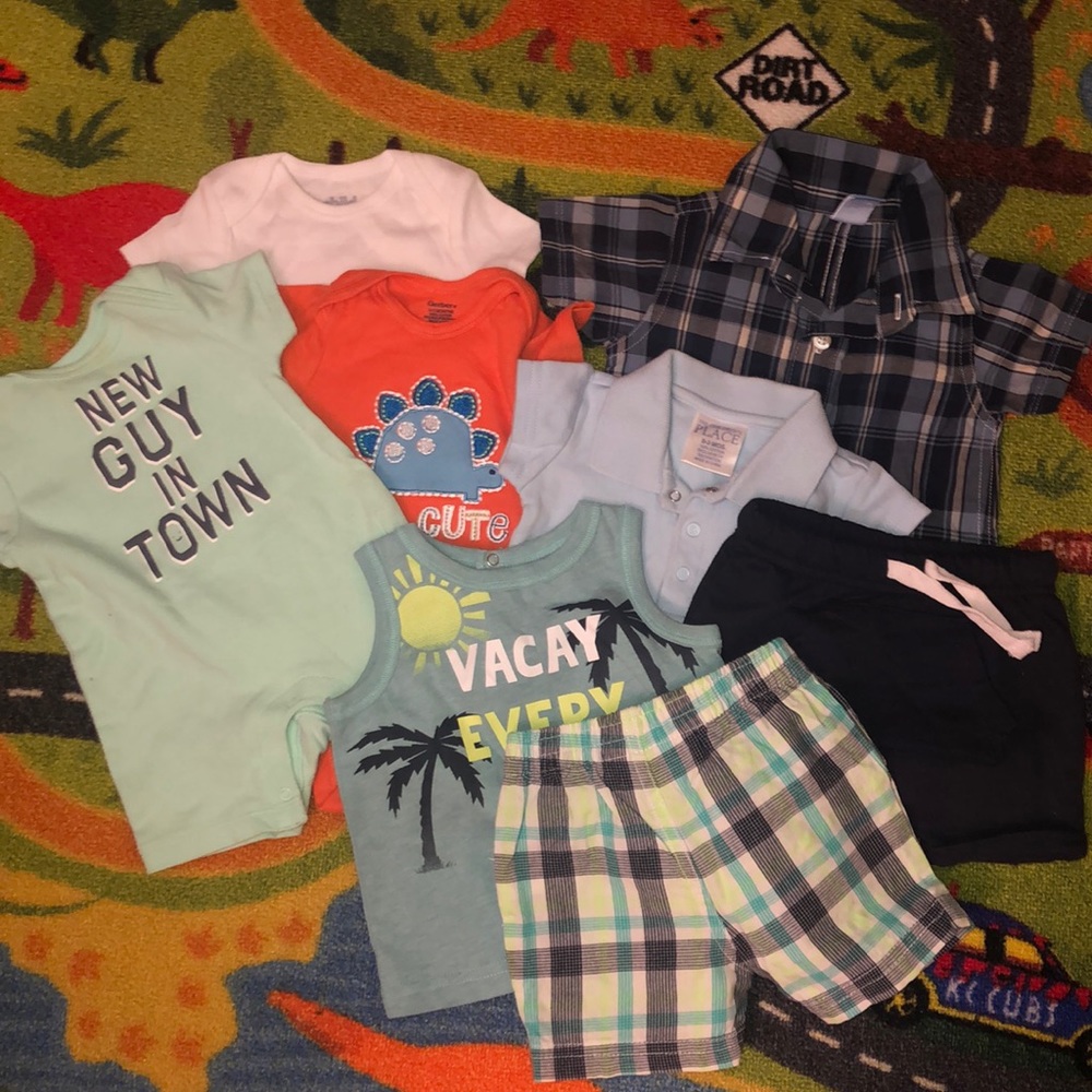 Bundle of 0-3mo outfits mostly one piece